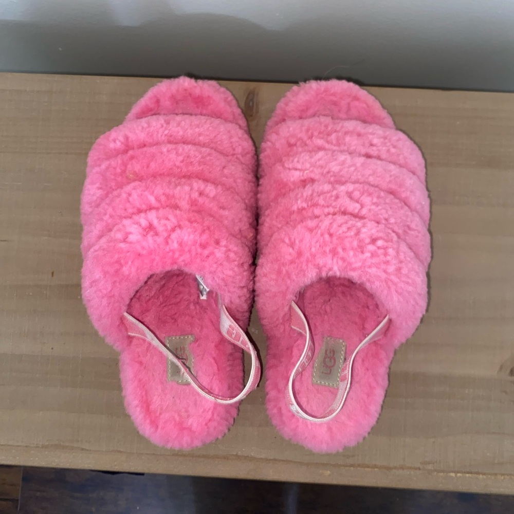 UGG Women's Fluff Yeah Pink Slippers, size 8, great condition